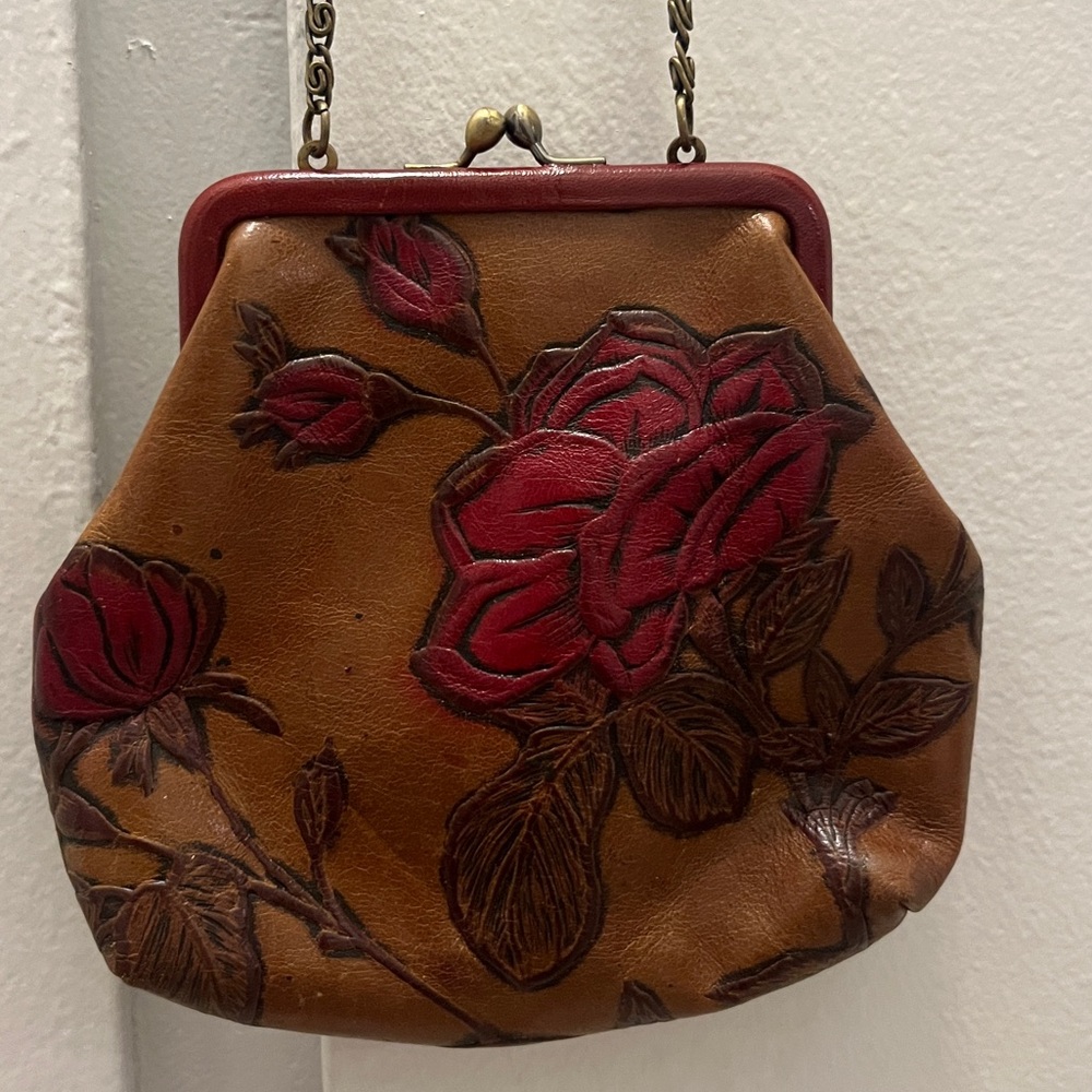 Designer Isabella Fiore clutch coin purse